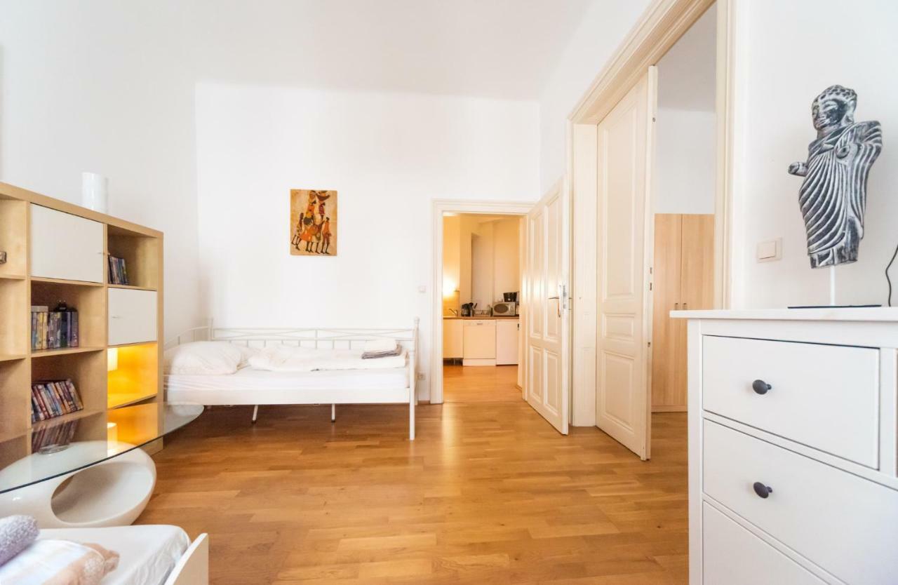 Rembrandt Refugium Apartment Виена Екстериор снимка