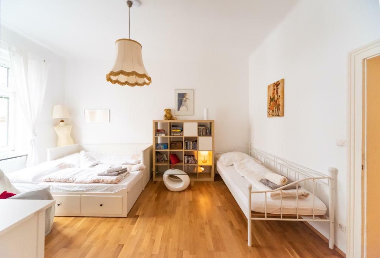 Rembrandt Refugium Apartment Виена Екстериор снимка