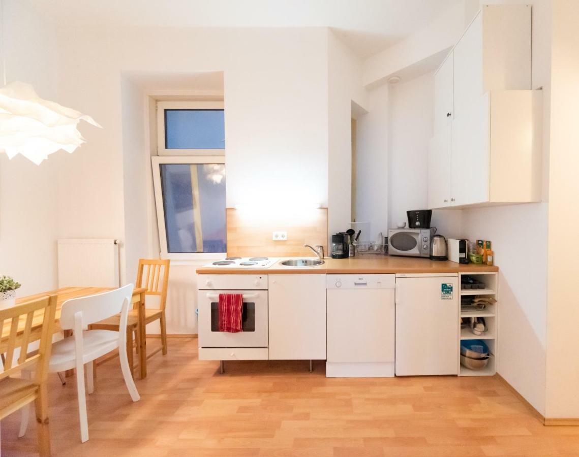 Rembrandt Refugium Apartment Виена Екстериор снимка