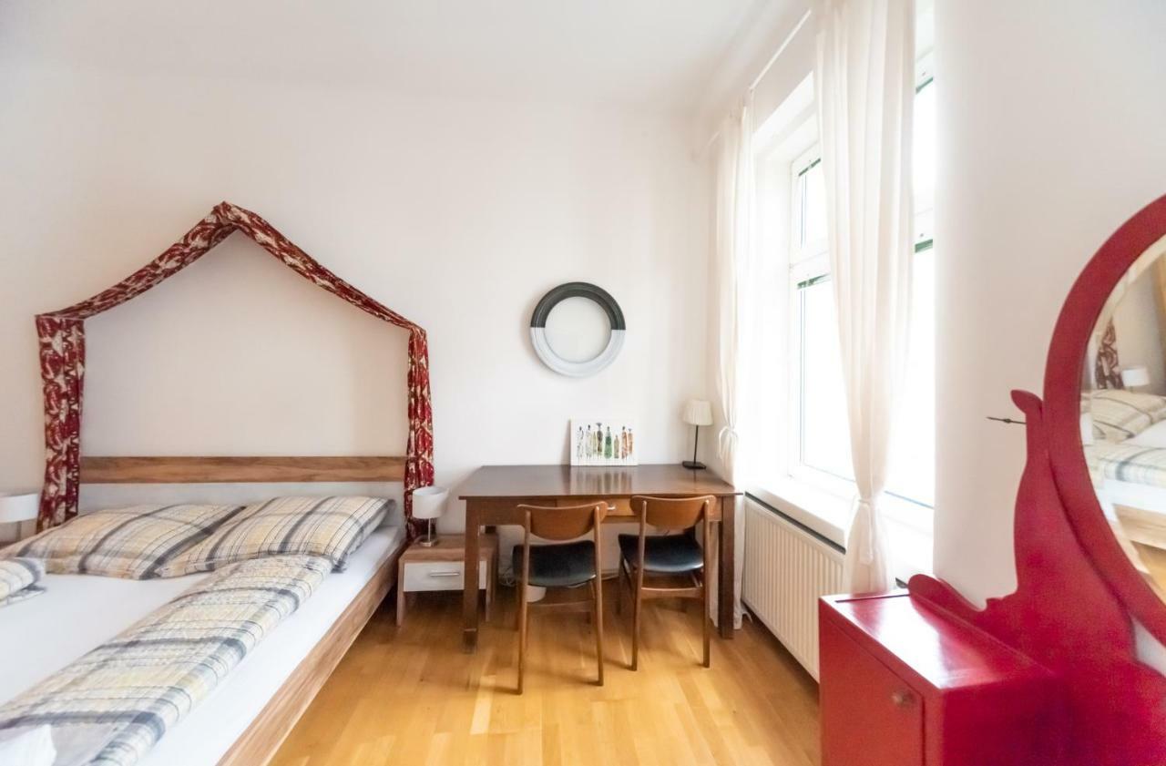 Rembrandt Refugium Apartment Виена Екстериор снимка